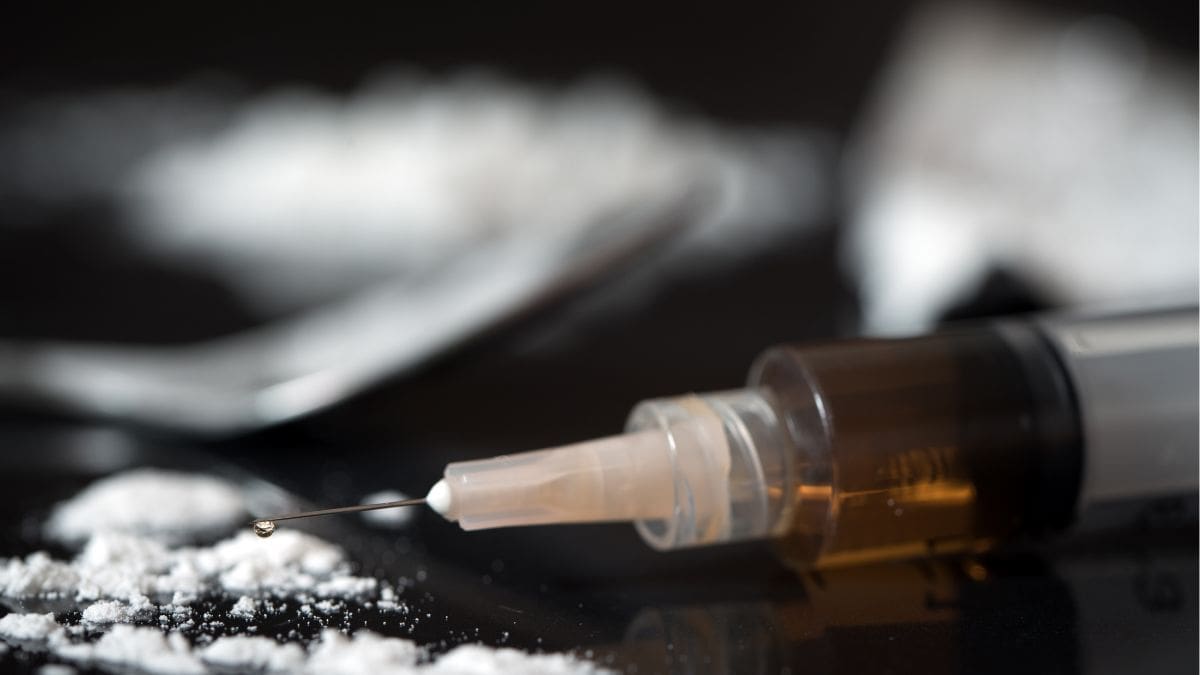 Droga Zumbi Conheca Os Efeitos Da Substancia Que Teria Teria Matado 14 Detentos Em Mg